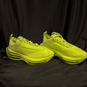 Nike Zoom double-stacked size 8.5 new with box